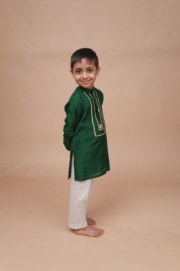 Panna Classic Kurta Set