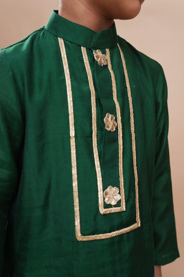 Panna Classic Kurta Set