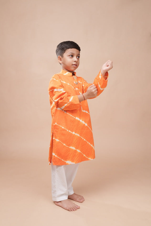 Kesariya Leheriya Kurta Set