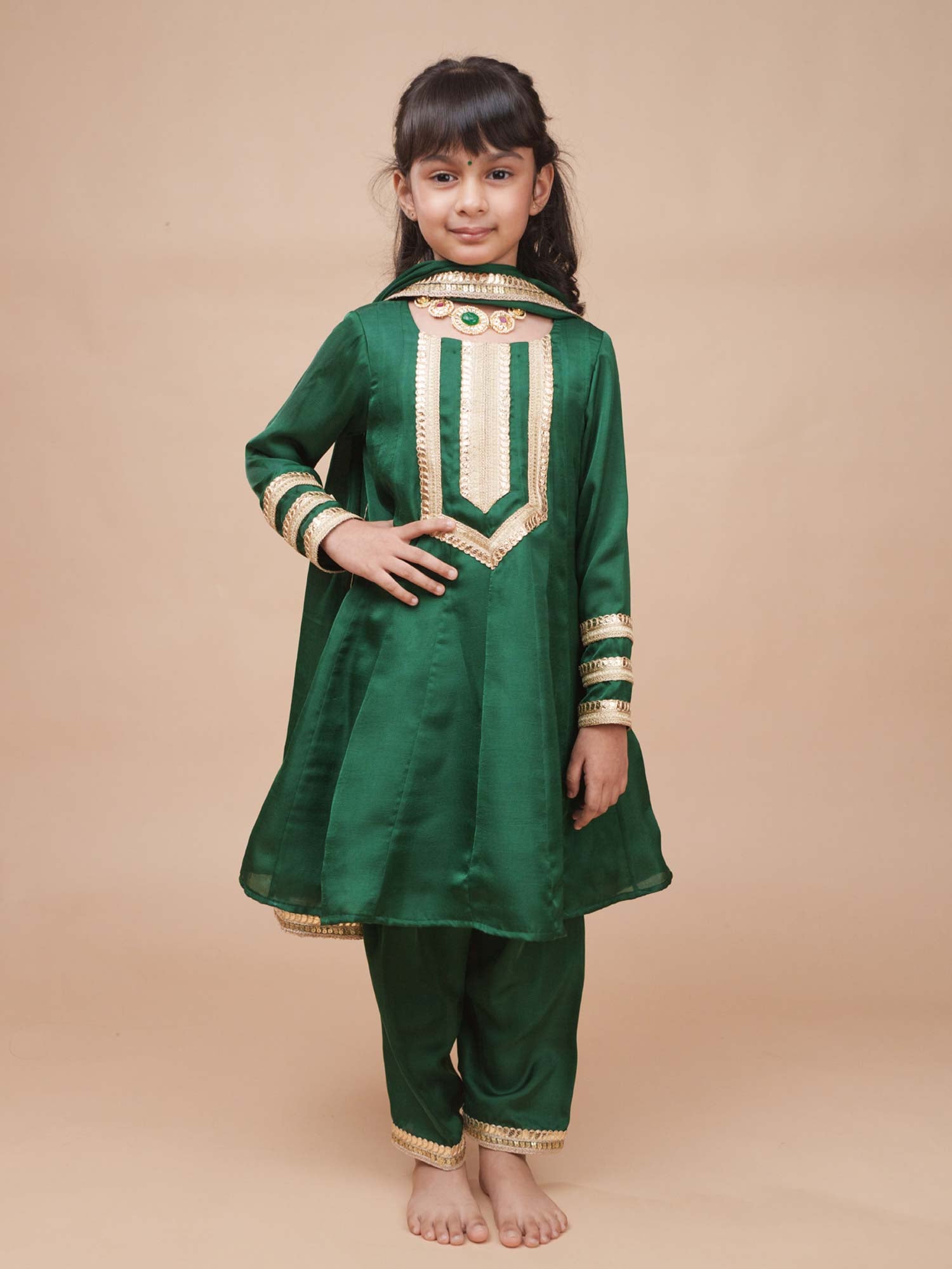 Panna Anarkali emerald green silk girls set with golden lace Ñ StorytellersJunior Gota Patti