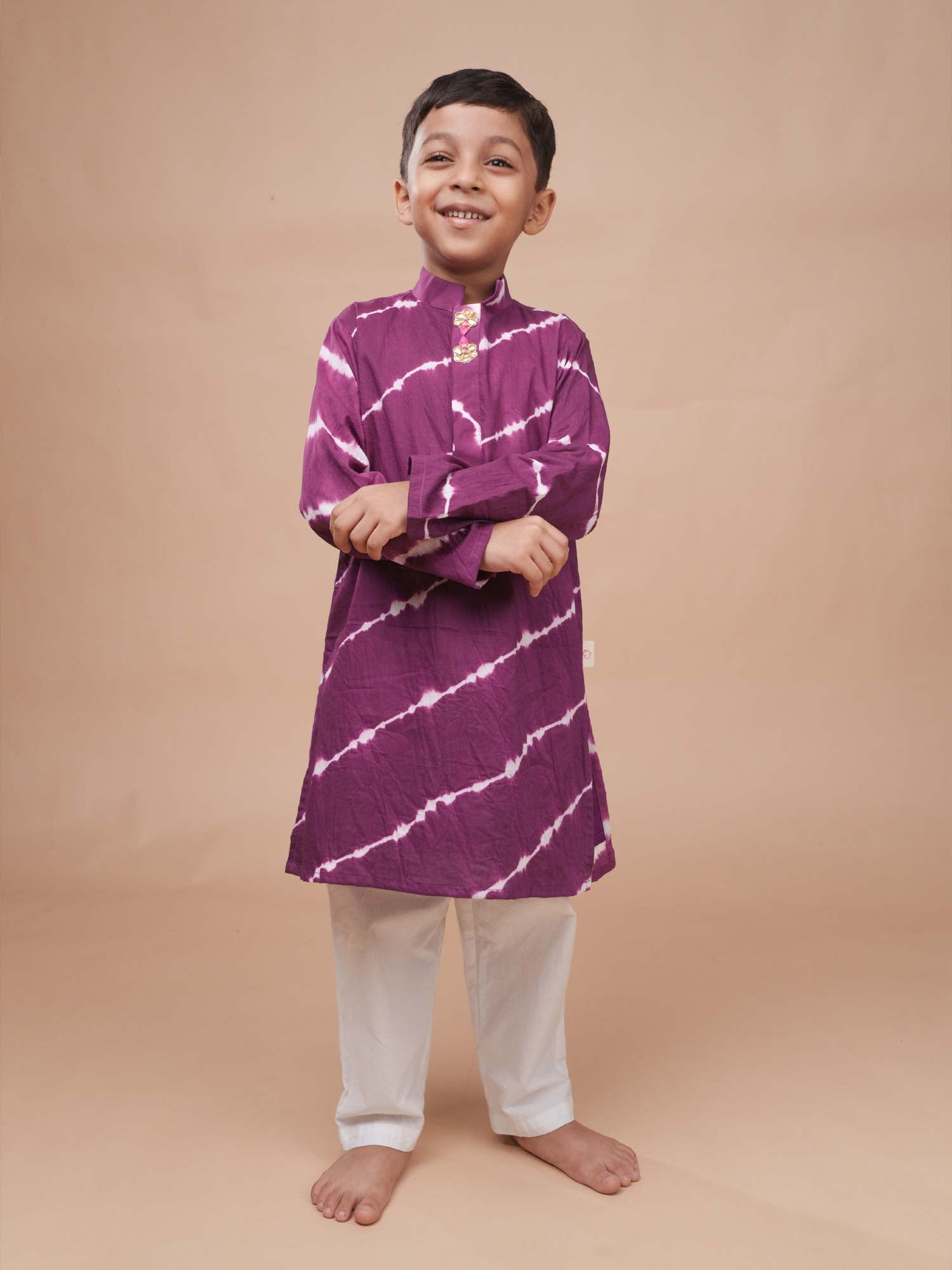 Jamuni Leheriya purple tie-dye boys kurta set with golden buttons Ñ StorytellersJunior Gota Patti