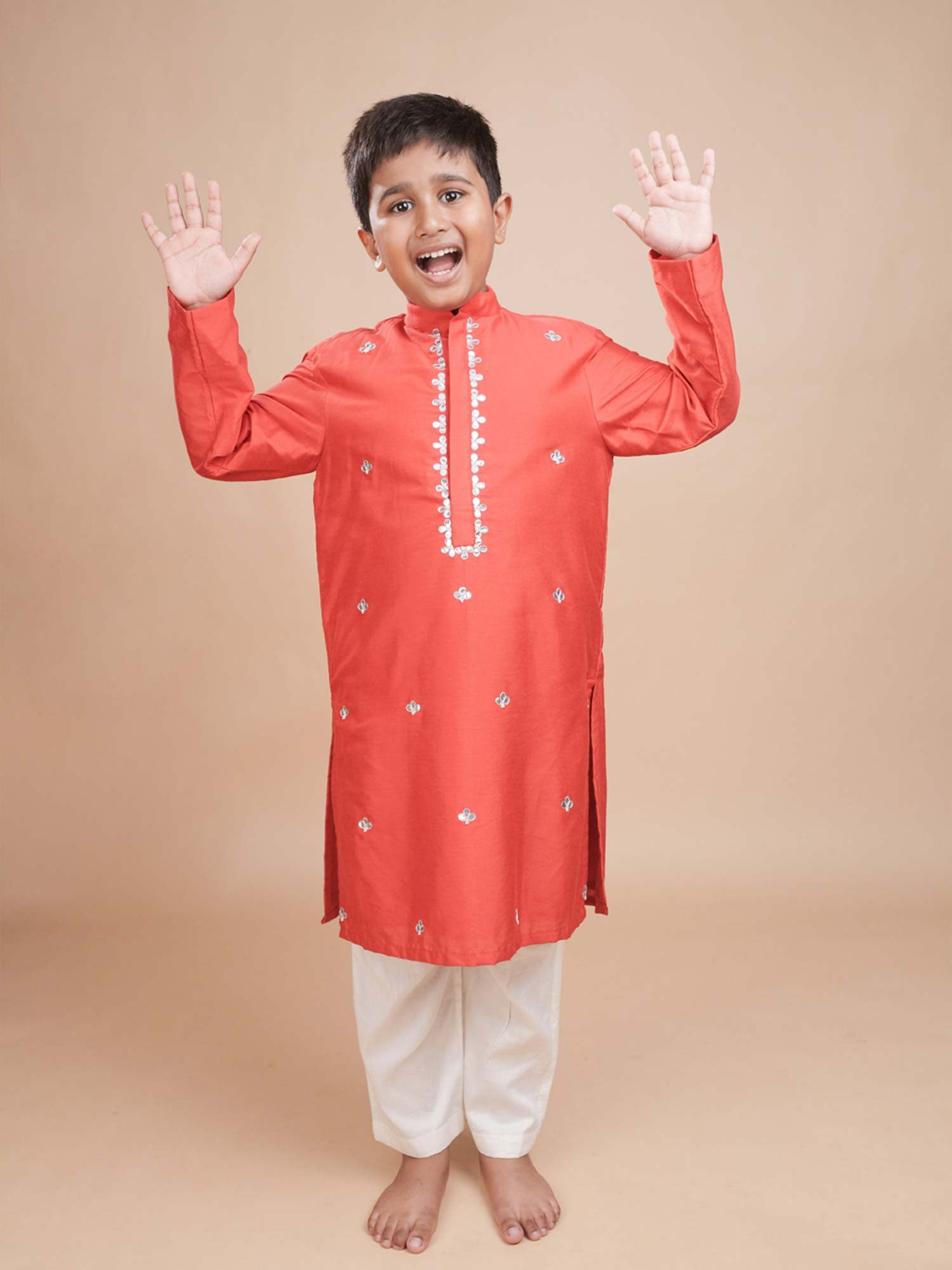 Lal Gota Patti red boys kurta set with silver gota embroidery Ñ StorytellersJunior Gota Patti