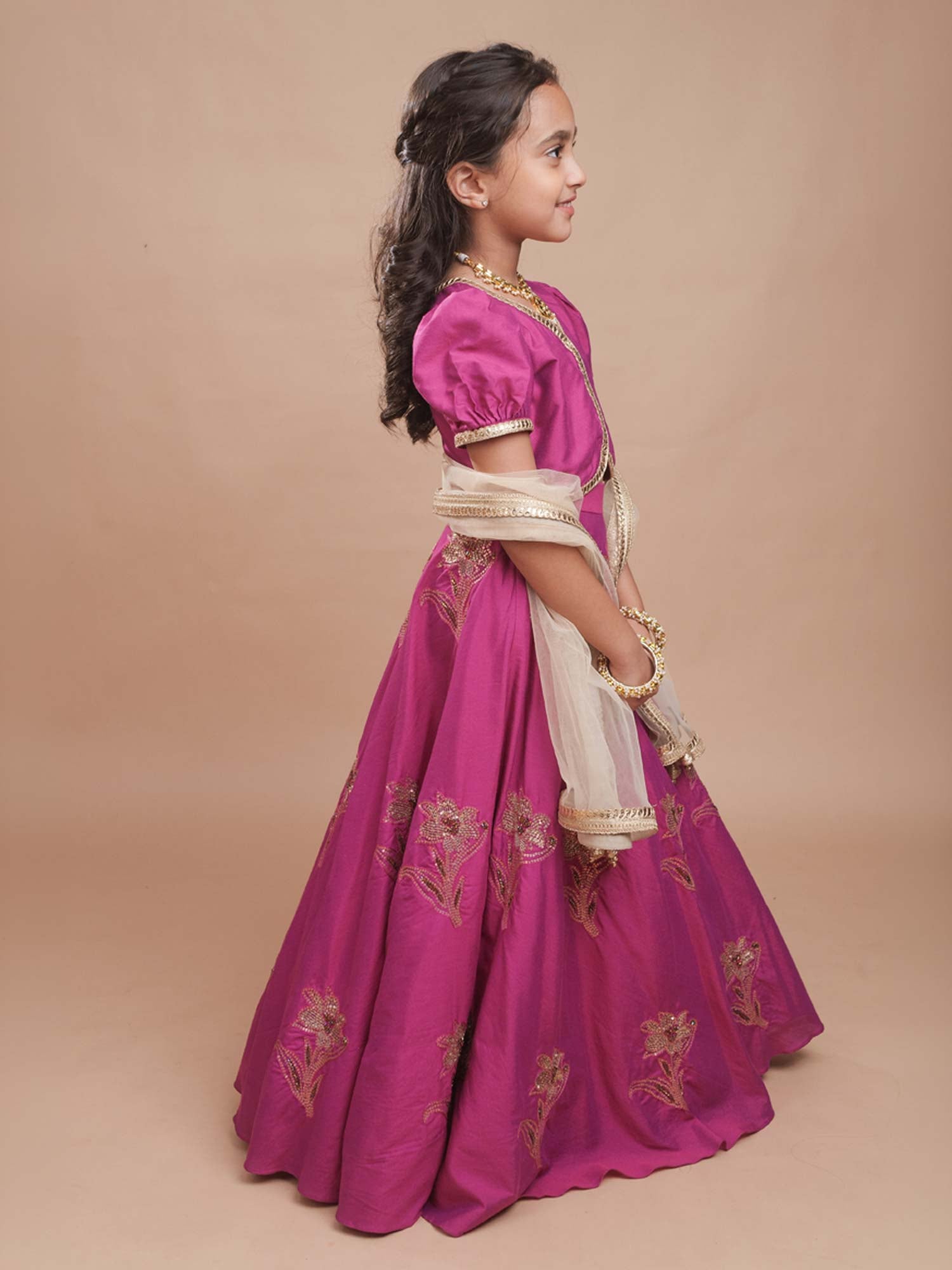 Gulnaar Embroidered Lehenga Set